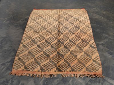 5X7 Vintage Brown Berber Carpet - Image 3