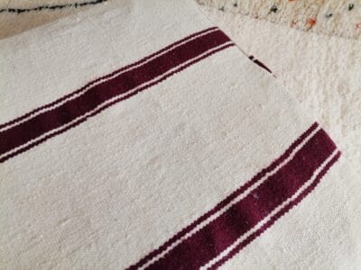 24X24X8'' White Red Stripes Kilim Pouf - Image 6