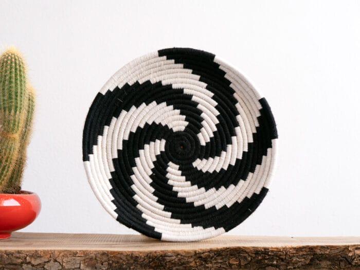 Black and White Handmade Straw Plate