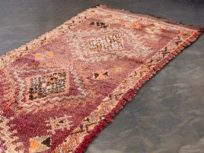 4x9 Moroccan Vintage Rug Mauve - Image 3