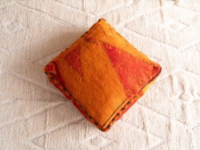 24X24X8'' Morocco Vintage Carpet Pouf - Image 4