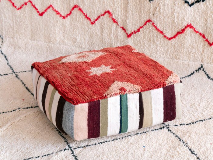 Morocco Wool Rug Floor Pouf Red