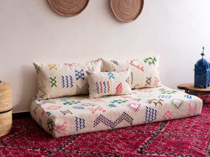 Moroccan Couch Floor White Kilim