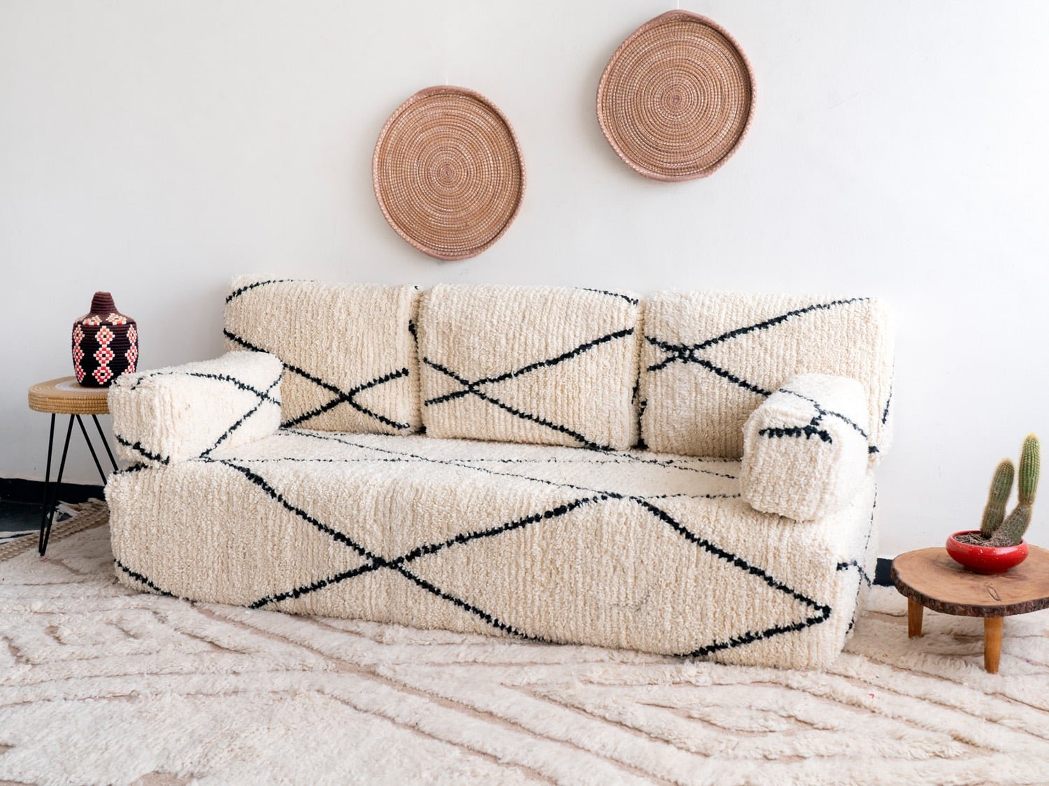 Moroccan Beni Ourain Floor Sofa – Handwoven