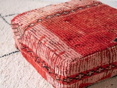 24X24X8'' Vintage Ottoman Pink - Image 3