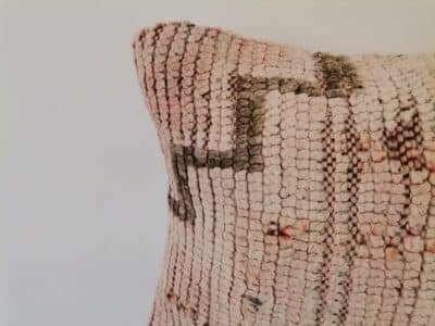 12x20 Berber Pillow Case Pink - Image 3
