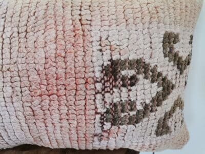 12x20 Berber Pillow Case Pink - Image 4