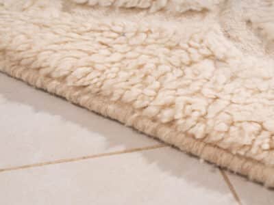 5x8 Soft Berber Rug White - Image 6