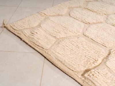 5x8 Soft Berber Rug White - Image 5