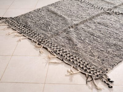 5x9 Modern Berber Kilim Carpet - Image 4