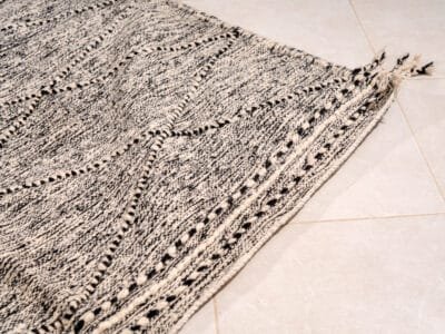 5x9 Modern Berber Kilim Carpet - Image 5