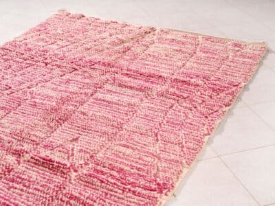 5x8 Pink Berber Rug - Image 3