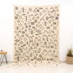 7x10 White Kilim Rug