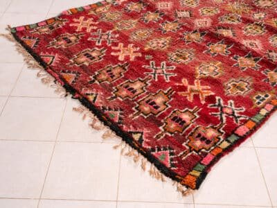 6x8 Red Wool Vintage Carpet - Image 4