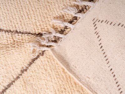 5x8 Soft Berber Carpet White - Image 8