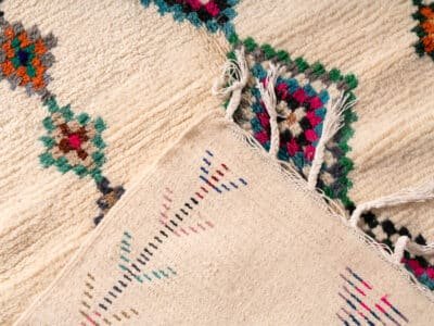 5x10 Large Rug White - Image 9