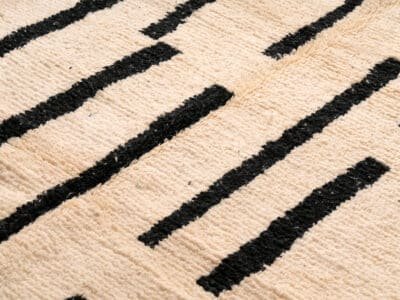 5x8 Modern Minimal Rug Morocco - Image 7
