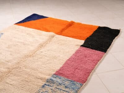 5x7 Minimal Berber Rug - Image 3