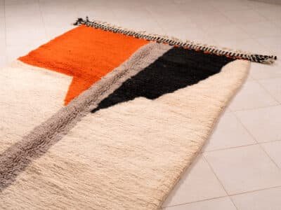 5x8 Modern Minimal Berber Rug - Image 3