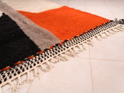 5x8 Modern Minimal Berber Rug - Image 5