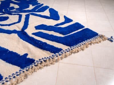 6x8 White Blue Large Rug - Image 5