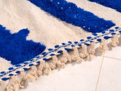 6x8 White Blue Large Rug - Image 6