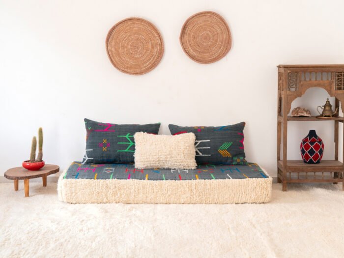 _CAT7240 copy Gray Floor Couch