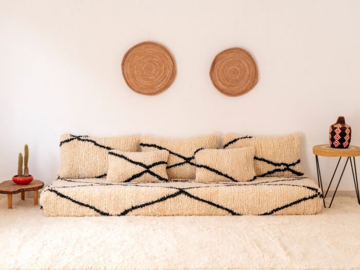 _CAT7499 copy Floor Sofa Wool White