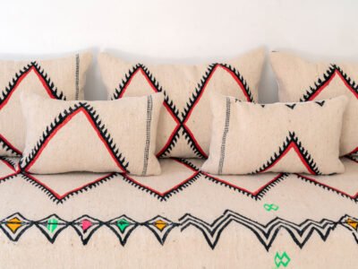 180 cm // 6 ft Moroccan Couch - Image 10