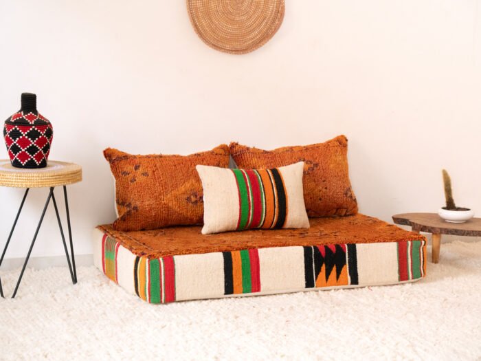SA02OP840 120 cm // 4 ft Vintage Orange handmade Floor Sofa with Berber Accents