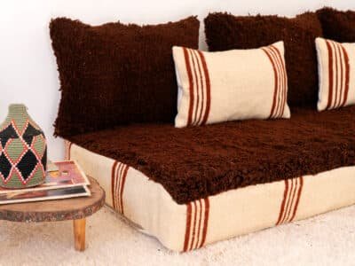 180cm // 6ft Mixed Blanket & Brown Beni Ourain Sofa - Image 5